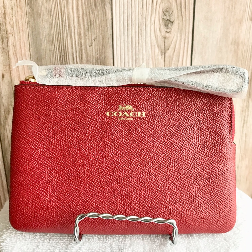 🆕 Coach Corner Zip Wristlet - Picture 4 of 7